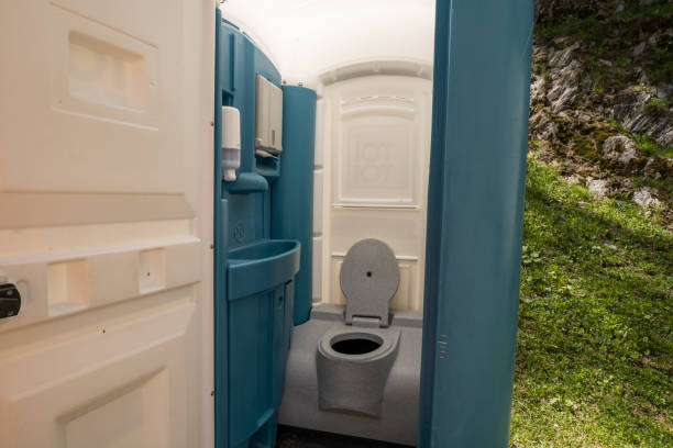 Best Portable restroom trailer rental  in Schleswig, IA