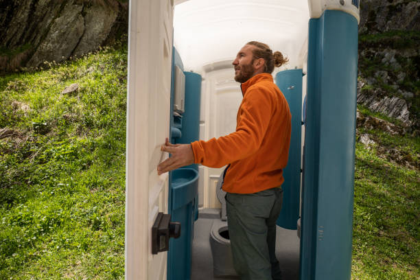 Affordable portable toilet rental in Schleswig, IA